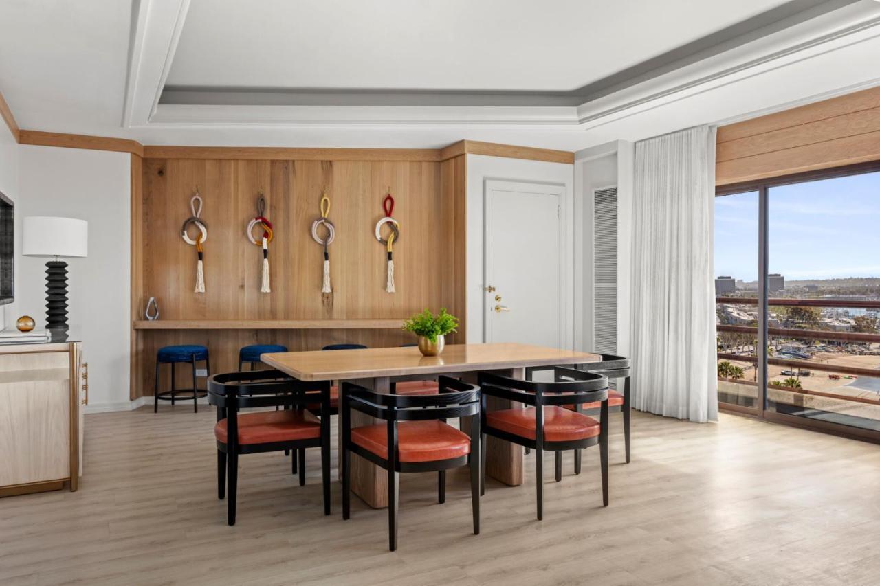 Marina Del Rey Marriott Hotel 3*