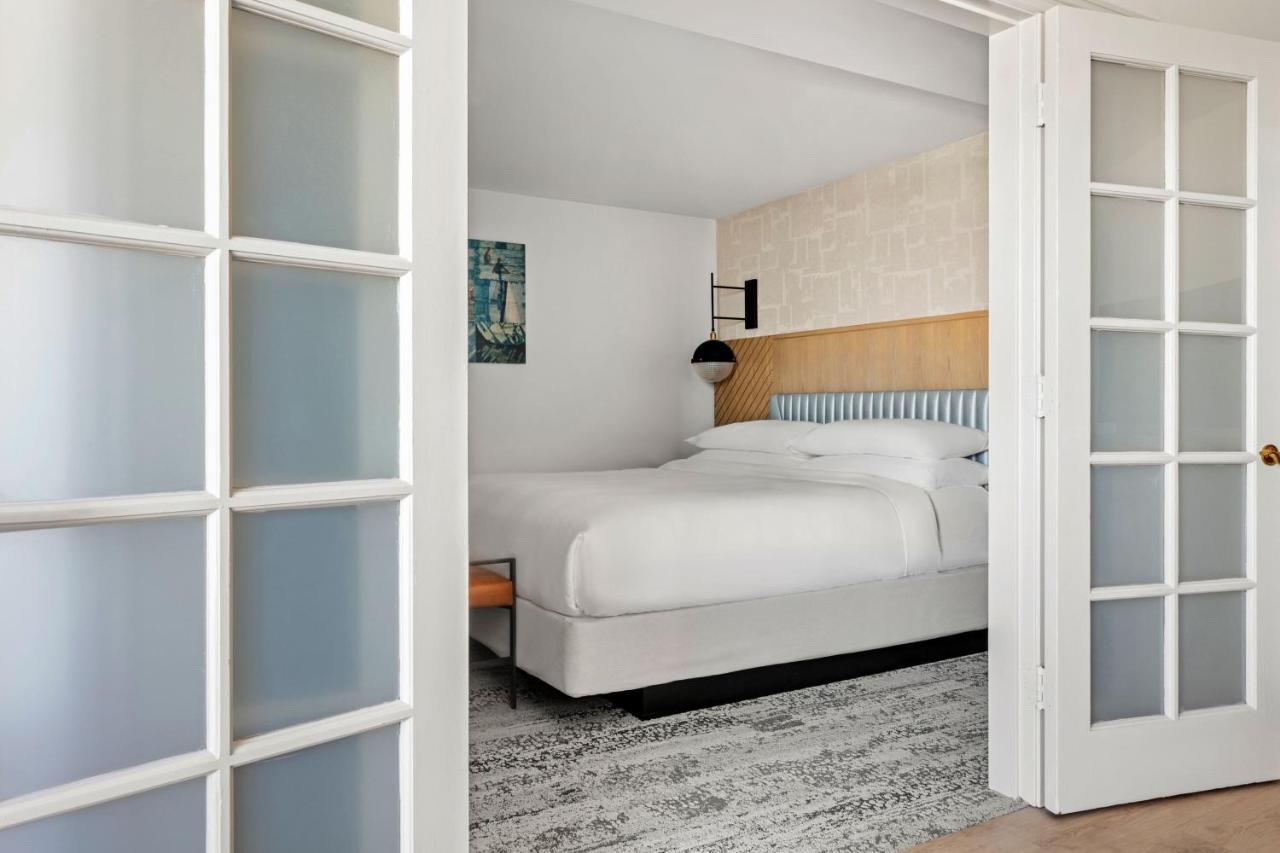 Marina Del Rey Marriott 3*